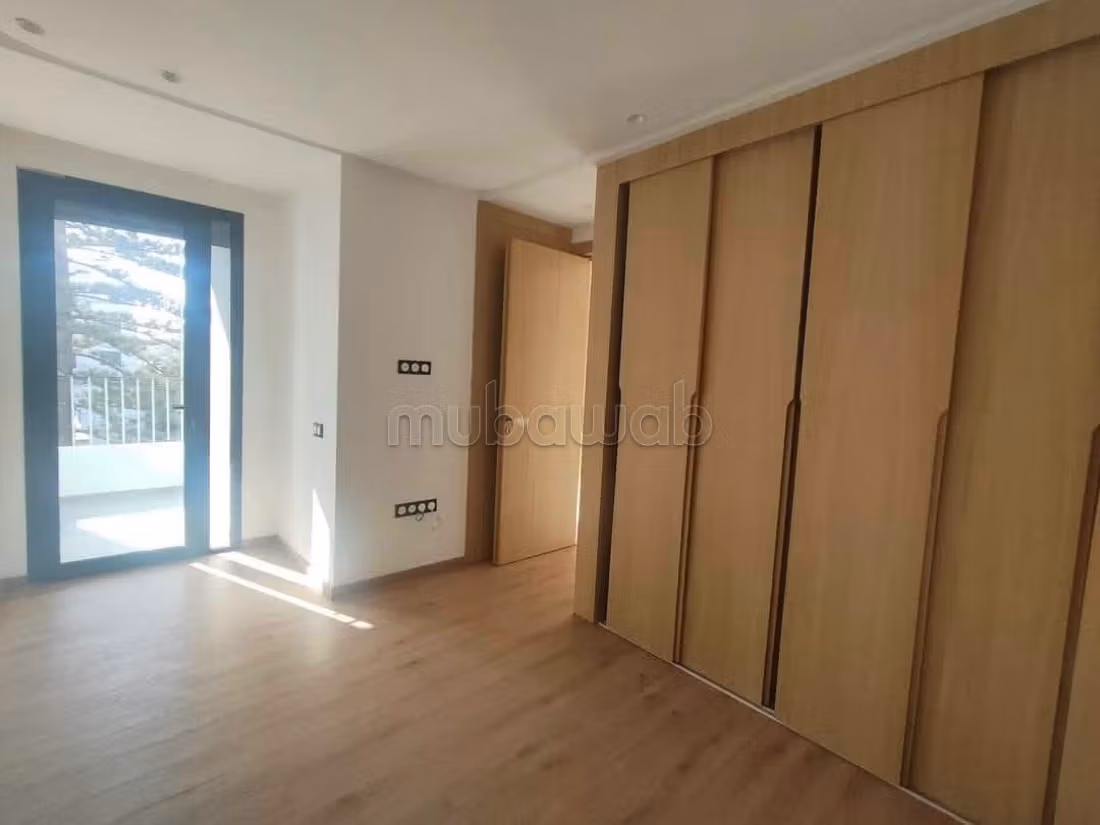 Empty apartment 64m² Palmier 7300 Dh