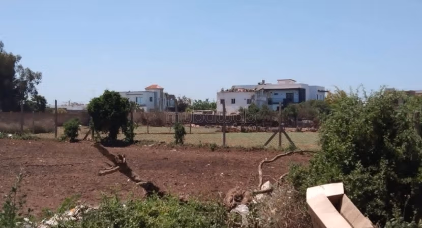 Uitstekende grond te koop in Bouskoura. Totale oppervlakte 3250 m²