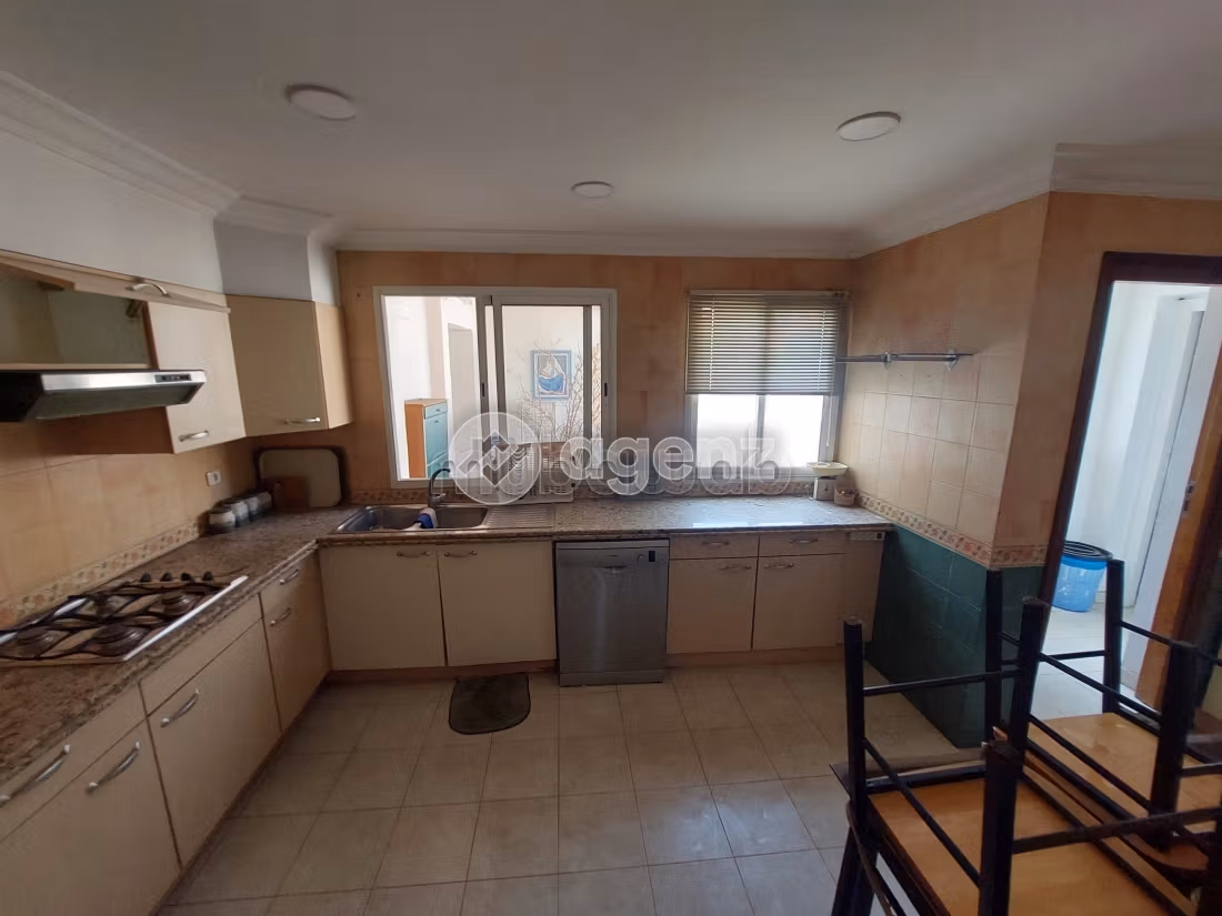 Appartement à vendre 167 m², 3 chambres 
Californie Casablanca — 3