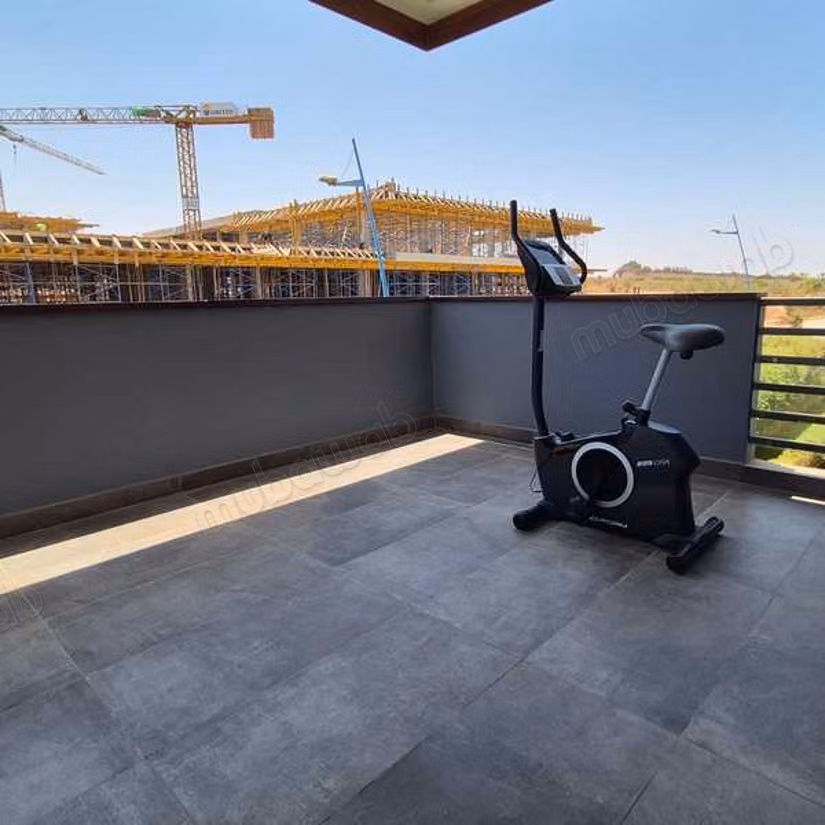 Appartement à Louer de 197.0 m² à Dar Bouazza, Tamaris1