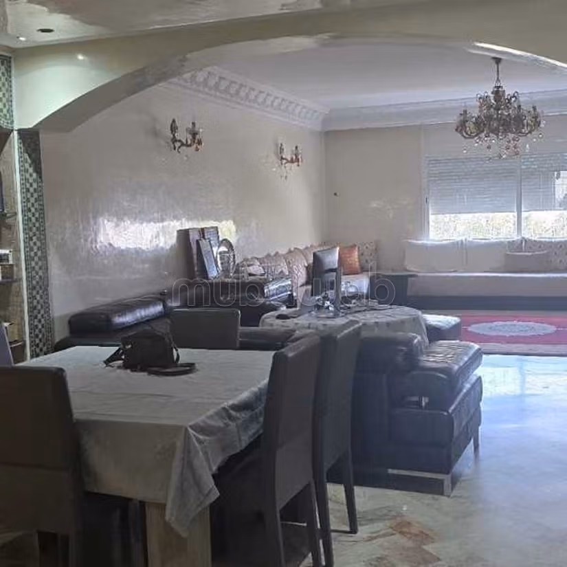 Appartement à Vendre de 180.0 m² à Casablanca, 
Hopitaux — 4