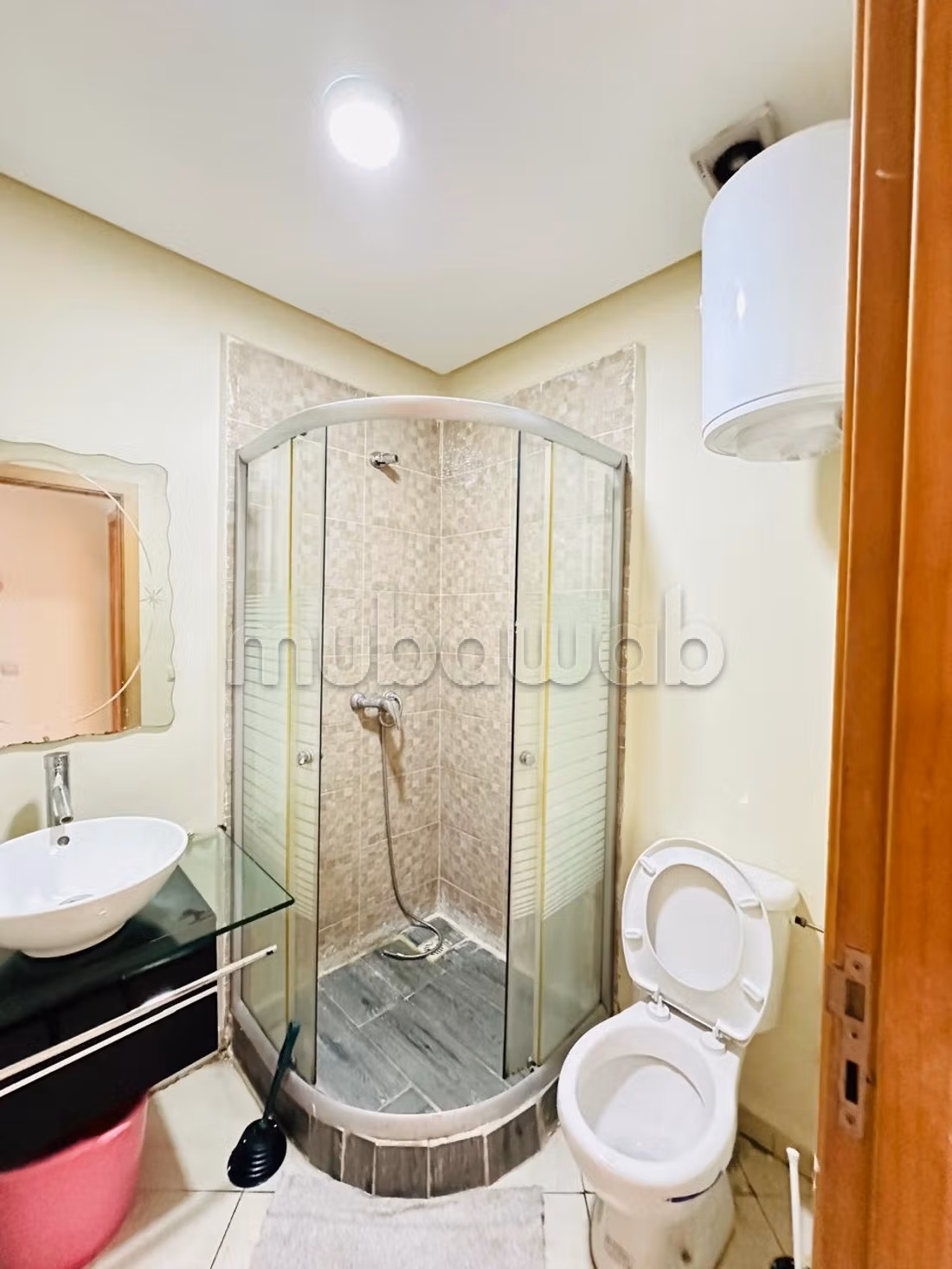 Bellissimo appartamento in affitto a Roches Noires. Superficie totale 55 m². Arredato