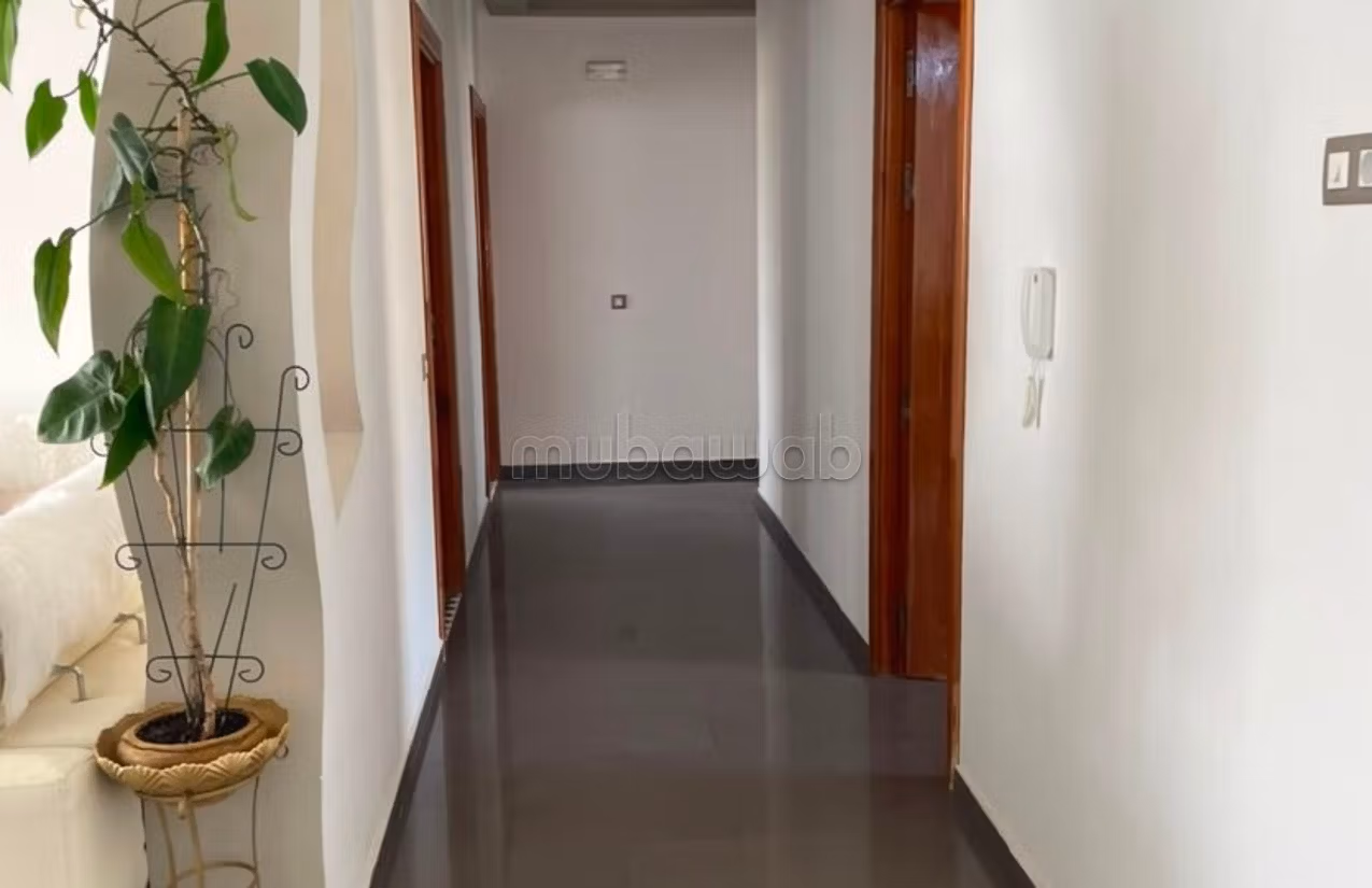 En alquiler magnífico piso villa amueblada con entrada independiente – superficie 200 m² – sector sania ltaam32726