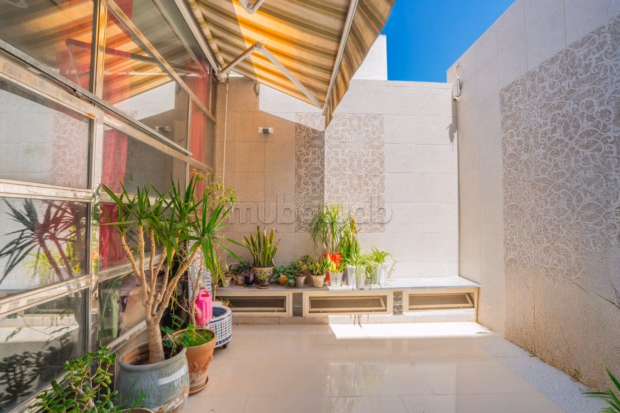 Superb R2 house with basement in Al Wifaq - Temara