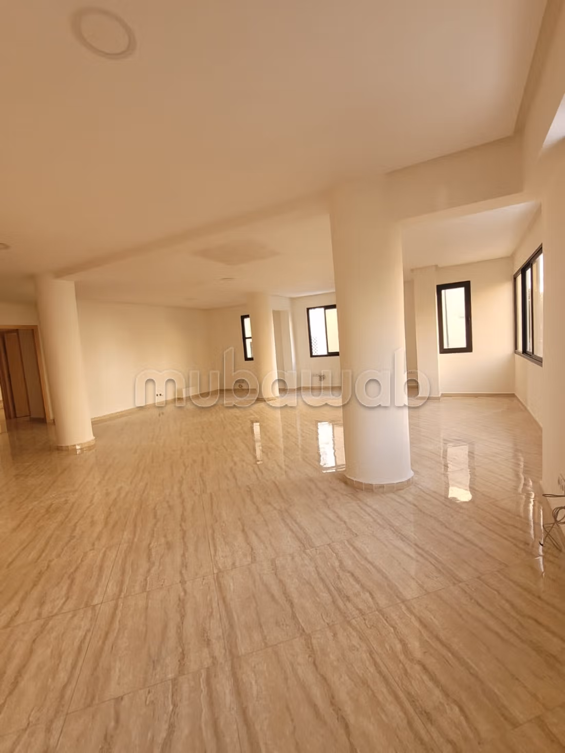 Plateau bureau en plein centre agdal