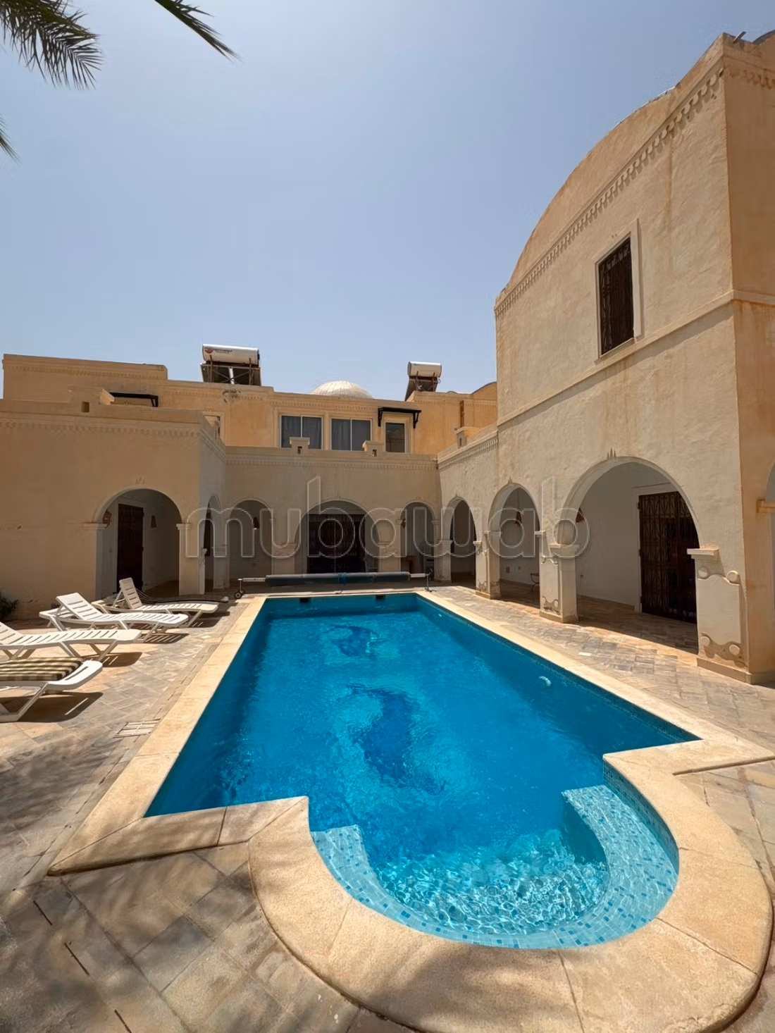 Villa de Prestige de Style Djerbien Houch
