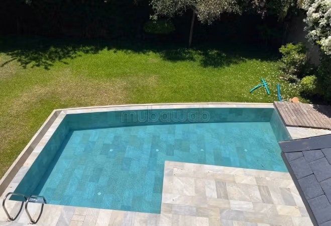 Villa di lusso in affitto ad Anfa Supérieur. Superficie totale di 700 m². Parcheggio e giardino
