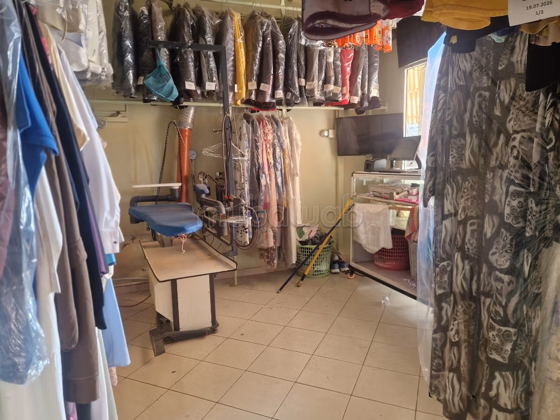 Appartement magasin avec/sans fonds blanchisserie — 5