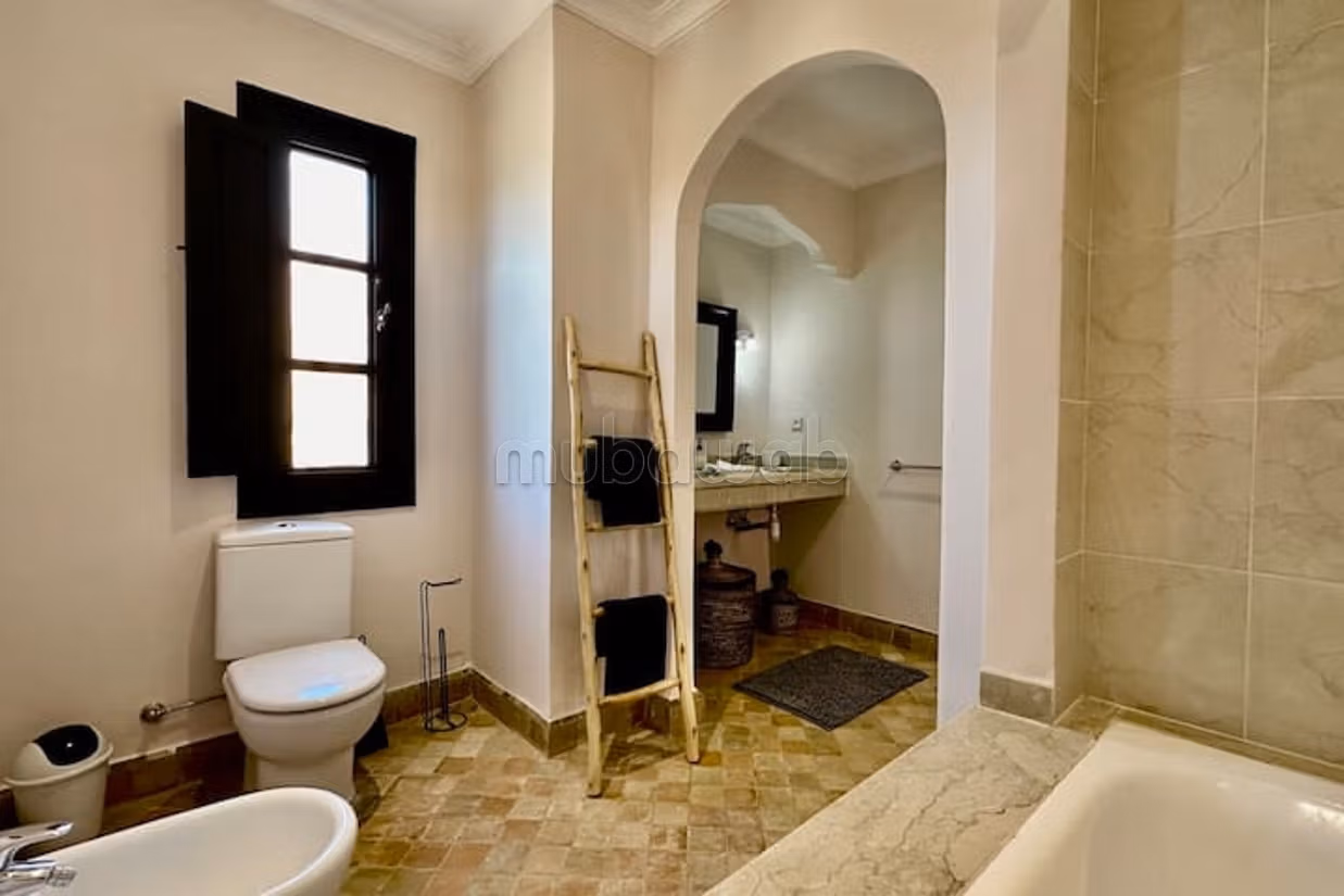 Furnished 3-bedroom villa with pool in Palmeraie