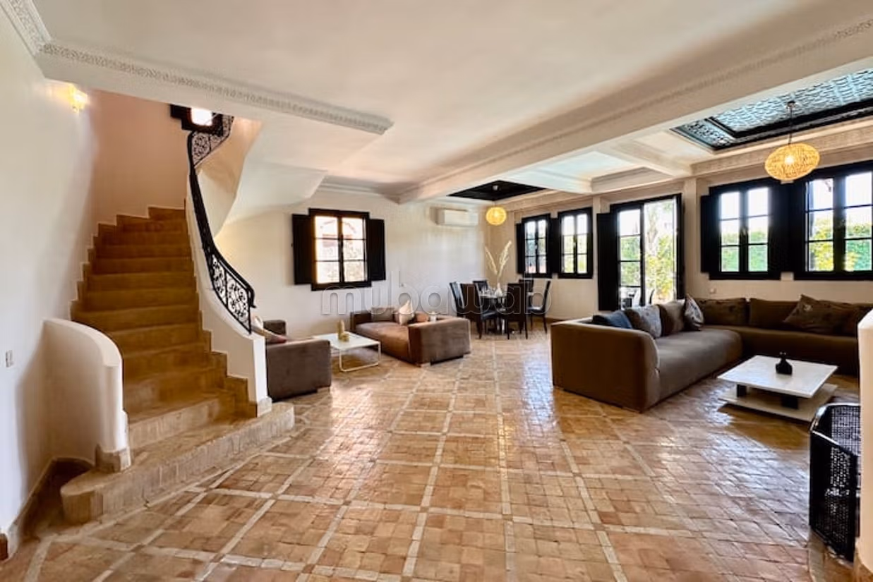 Furnished 3-bedroom villa with pool in Palmeraie