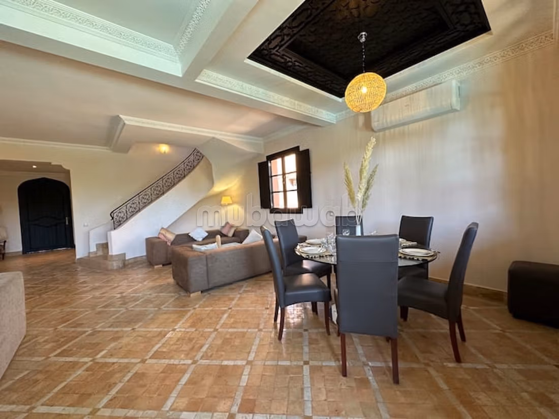 Furnished 3-bedroom villa with pool in Palmeraie