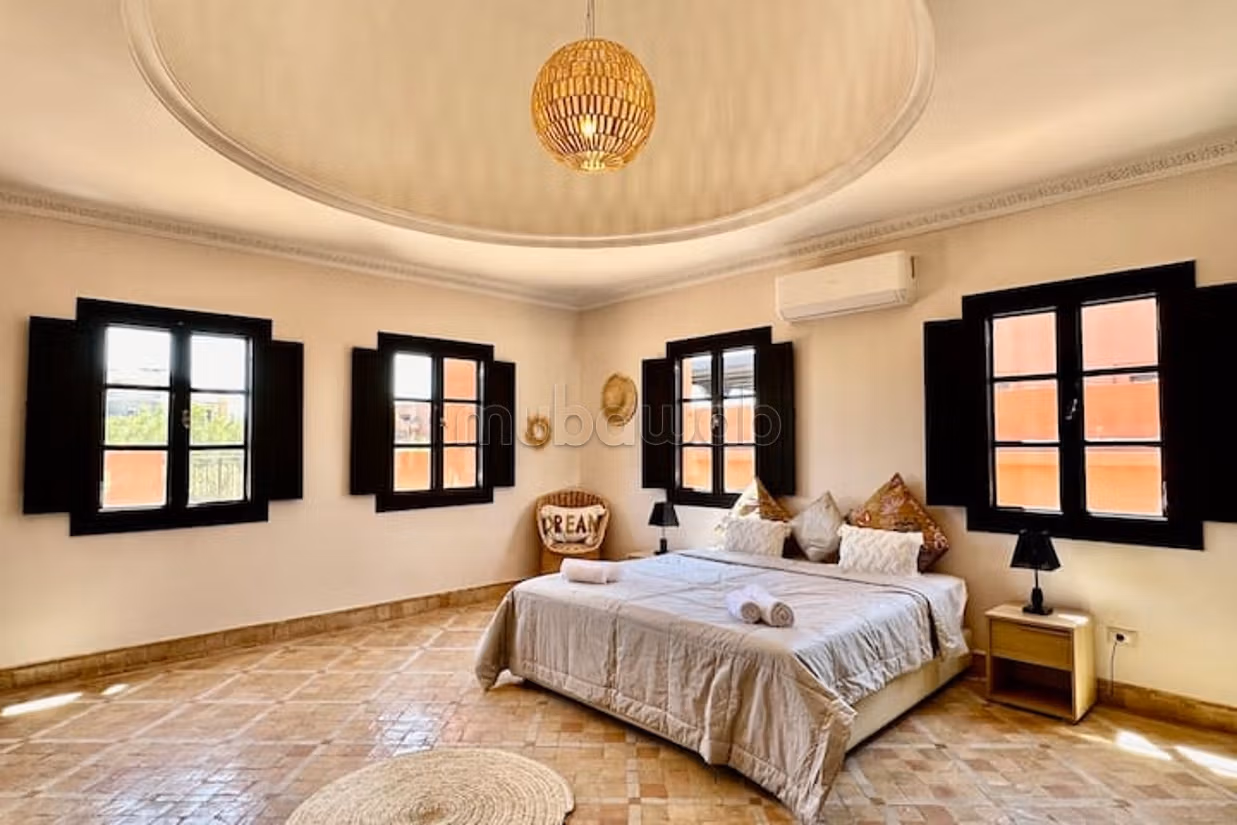 Furnished 3-bedroom villa with pool in Palmeraie