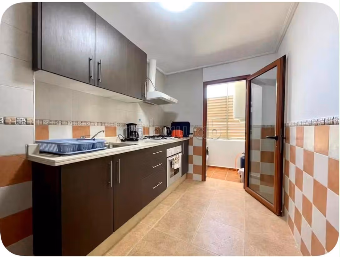 Elegante Gemeubileerde Appartement in het Hart van de Stad