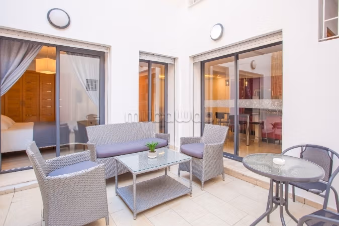 Muy bonito apartamento en alquiler en Racine. Superficie 70 m². Amueblado