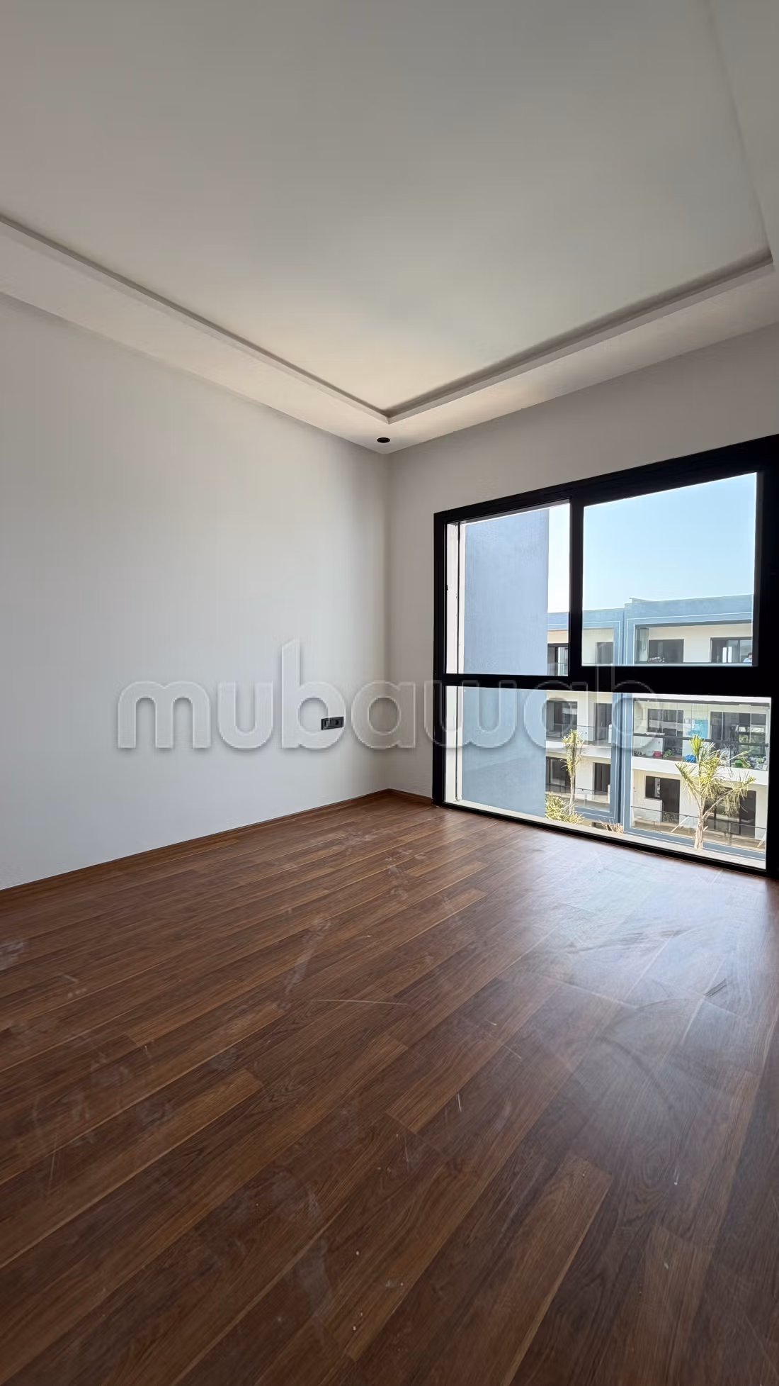 New empty apartment for rent in Darbouazza