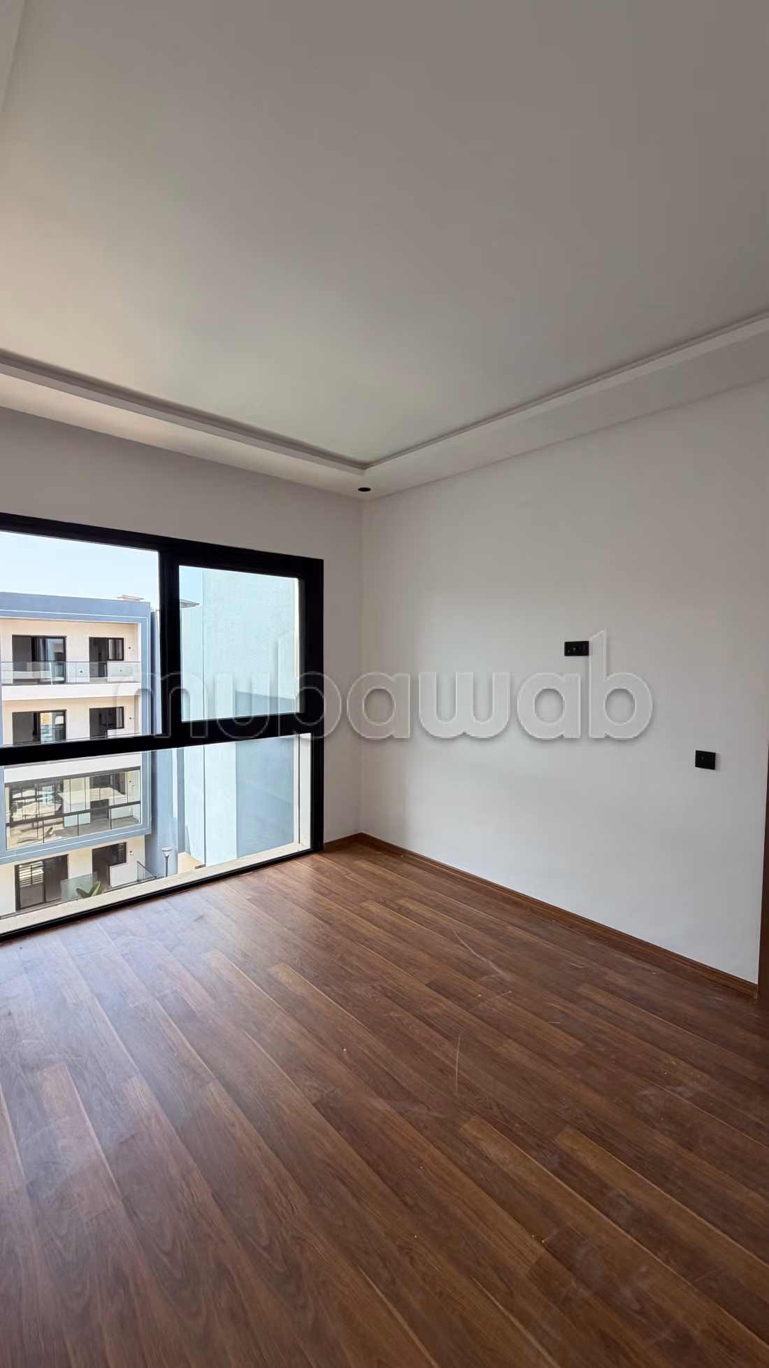 New empty apartment for rent in Darbouazza