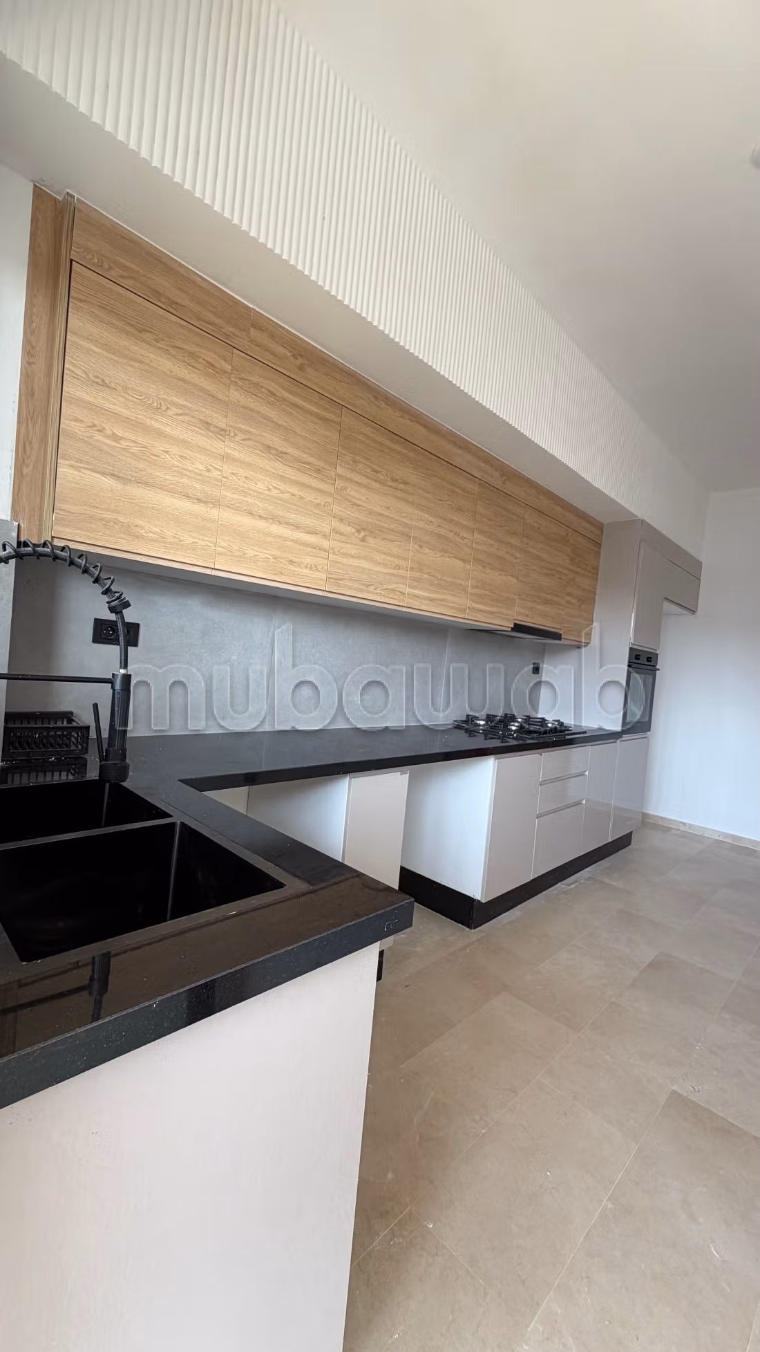 New empty apartment for rent in Darbouazza
