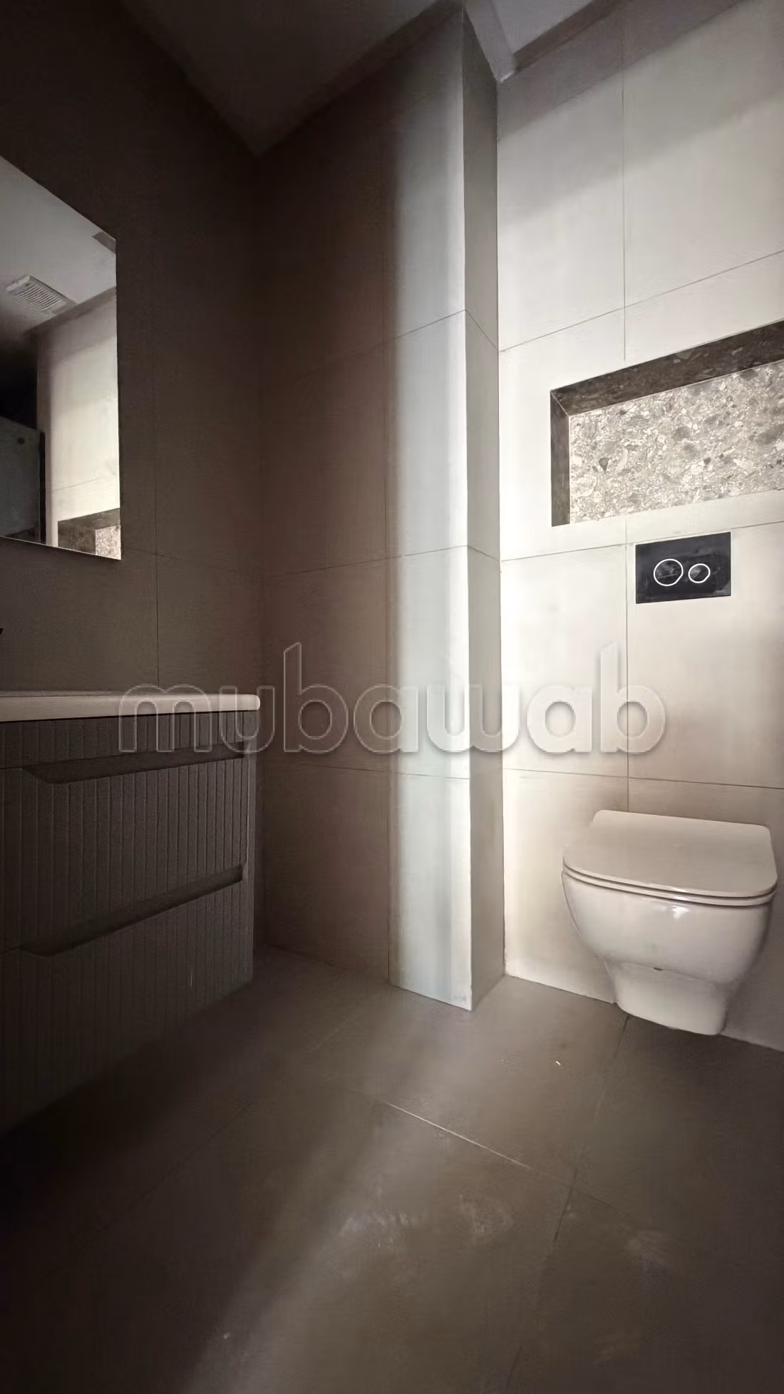 New empty apartment for rent in Darbouazza