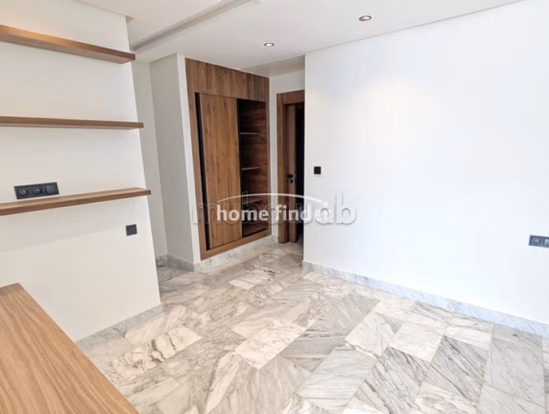 Nuovo appartamento in affitto su Ferme Bretonne 84 m²