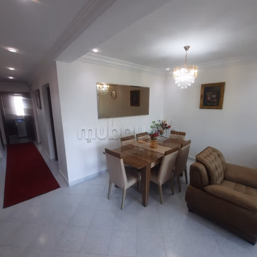 In affitto – Bell'appartamento arredato a Beauséjour, vicino a Casa Finance City