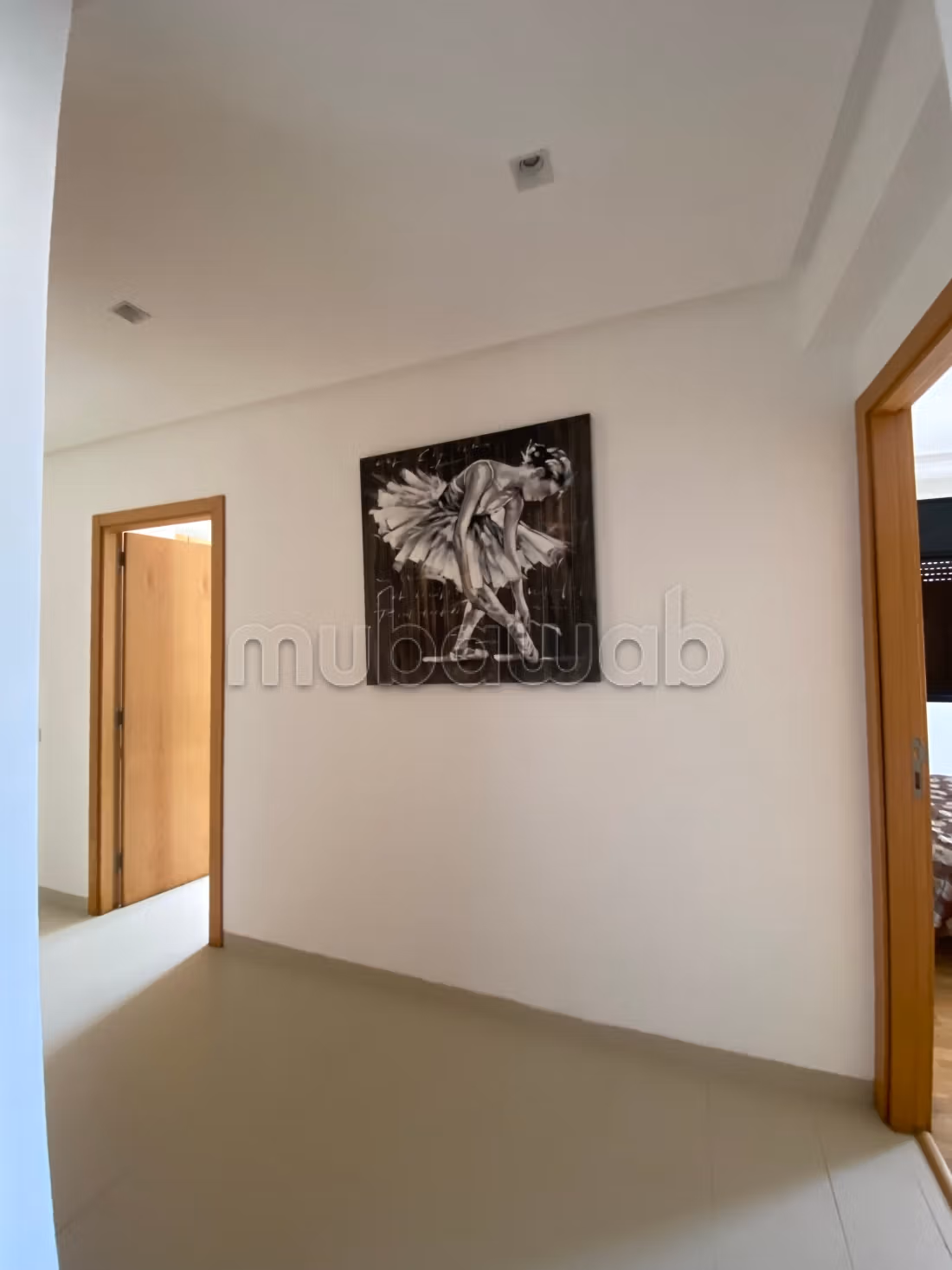 Superbo appartamento in affitto ad Agdal. 2 camere confortevoli. Ben arredato