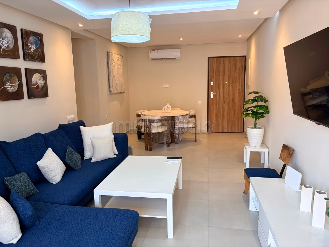 Élégant appartement 2 chambres à Guéliz – Résidence de standing avec piscine