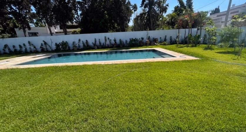 Villa lussuosa in affitto a Souissi. 3 grandi stanze. Arredata