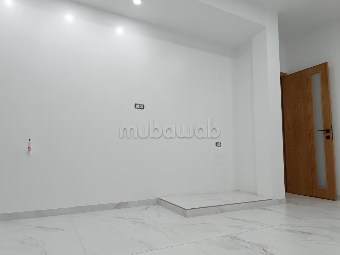 In Vendita – Villa R1 di Alta Qualità a Béni Khiar