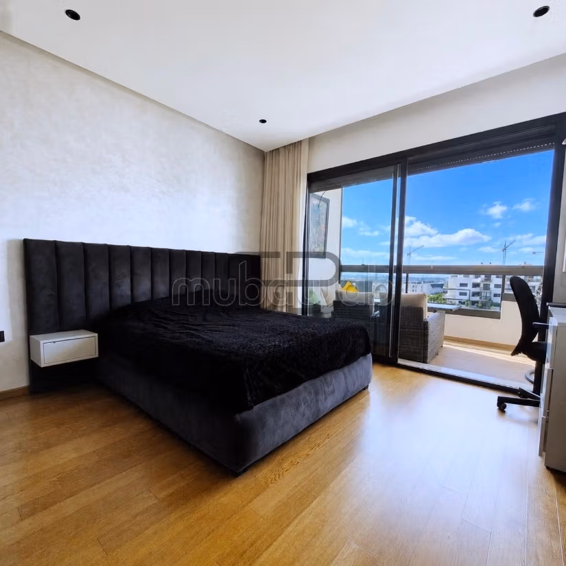 Appartamento arredato 135 m² California
