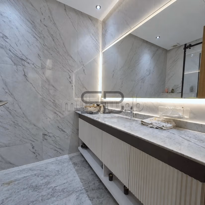 Appartamento arredato 135 m² California