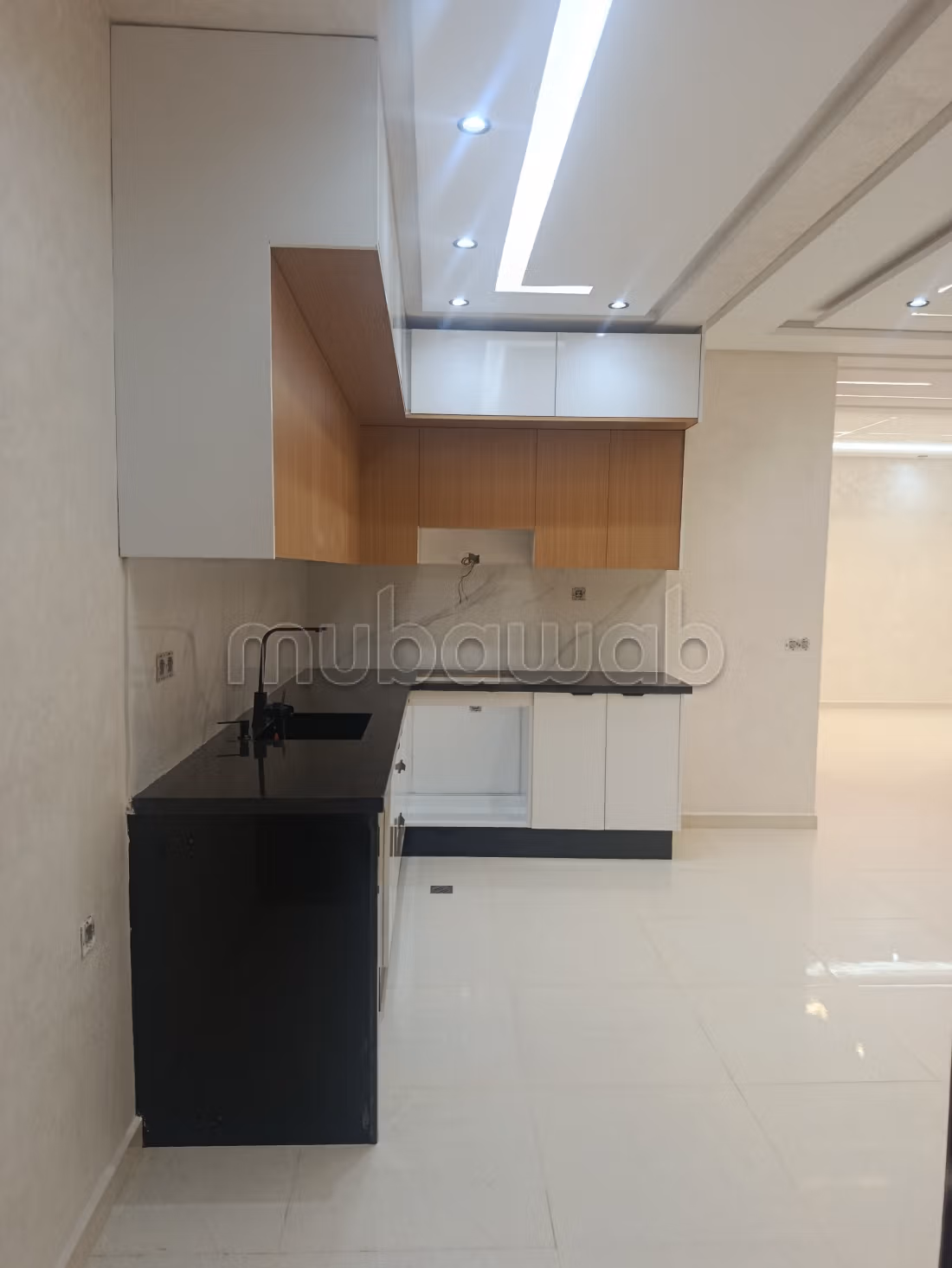 Appartement en vente à Mhamid. 4 pièces confortables. Porte blindée et système de double vitrage — 2