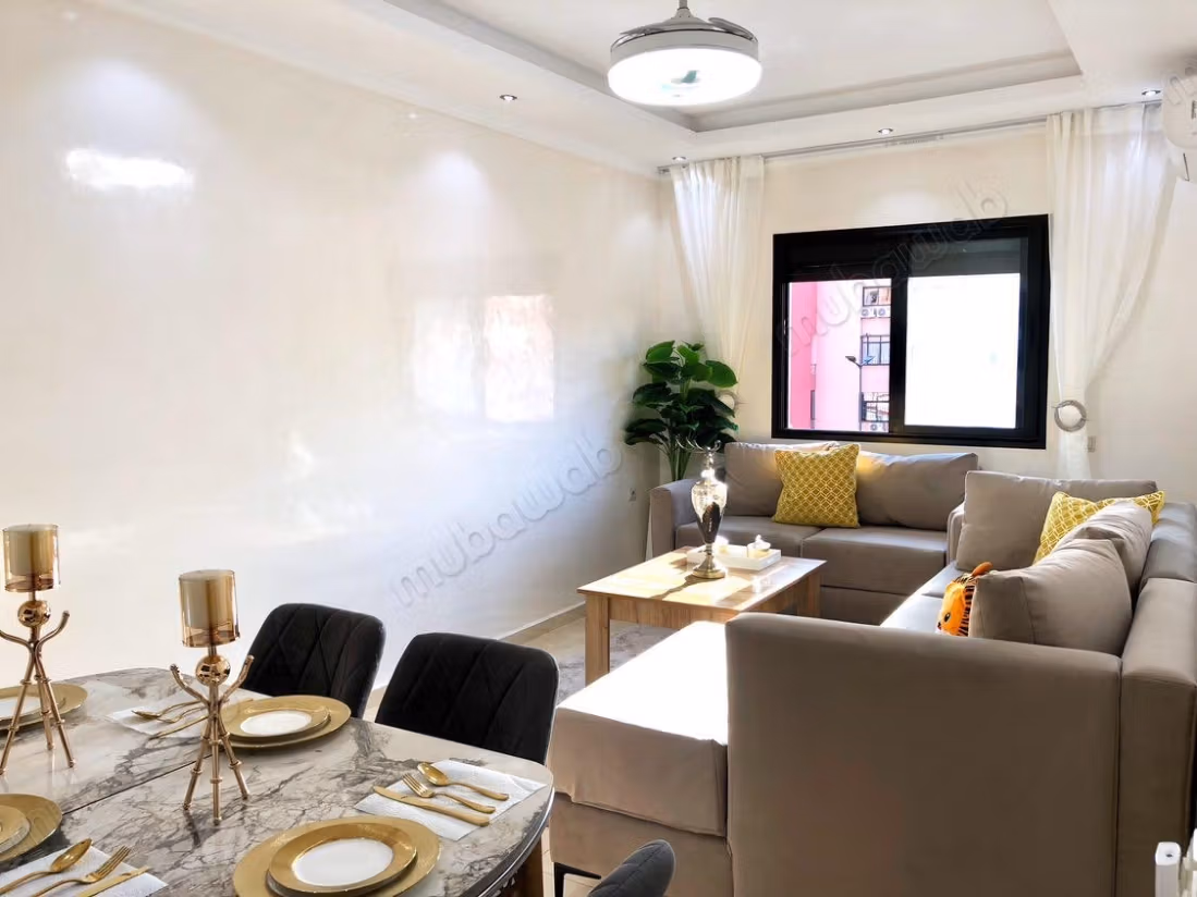 Louez cet appartement à mabrouka. Surface de 80 m². Meublé