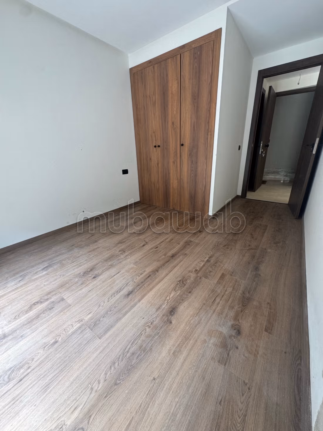 Appartement en vente à Anfa.
Surface totale 88 m².
Antenne parabolique, résidence sécurisée — 5