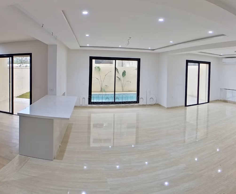 Villas triplex neuves avec piscine