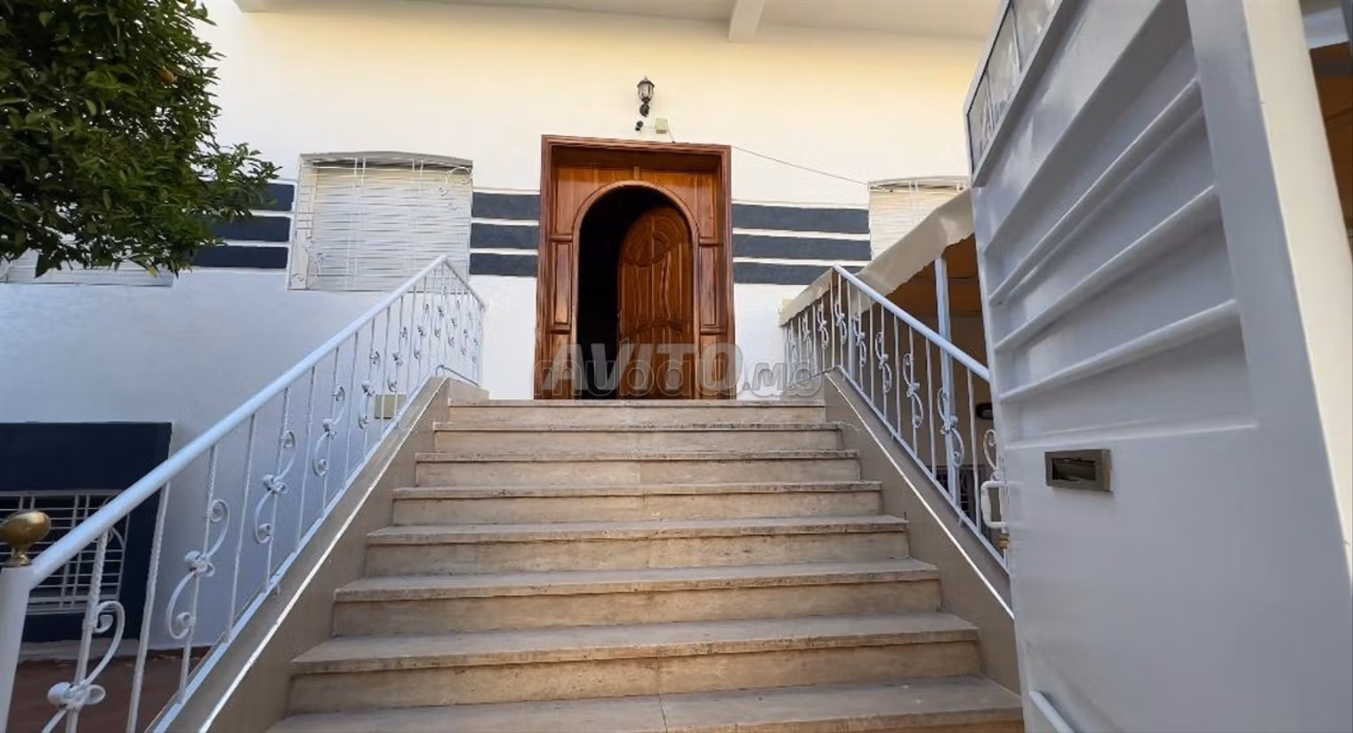 Verdieping van een gemeubileerde villa te huur in Fez