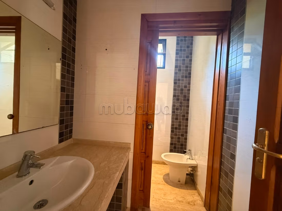 In affitto villa ristrutturata a Hay Riad Rabat