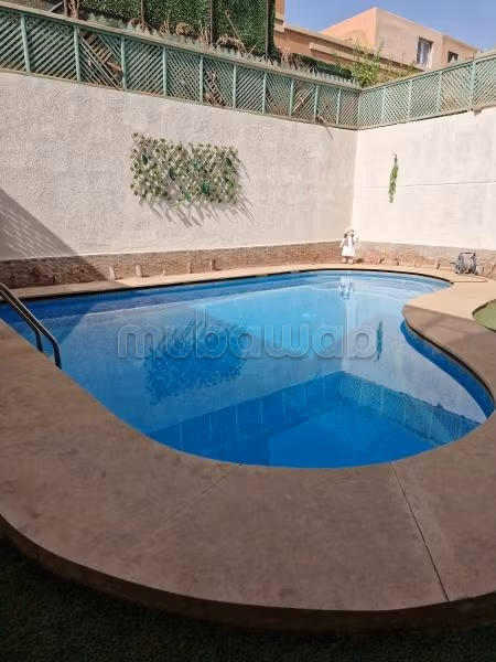 Charming villa with pool for rent