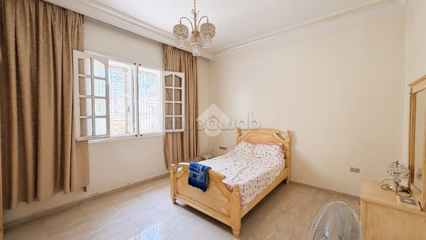 Semi-detached villa for sale