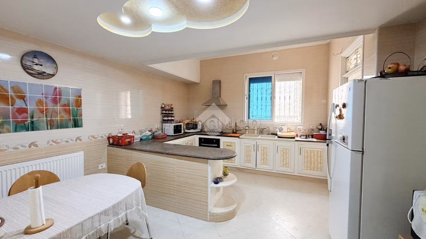 Semi-detached villa for sale
