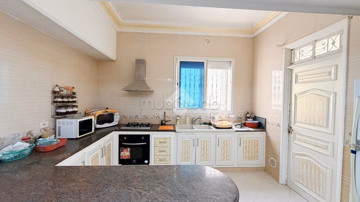 Semi-detached villa for sale