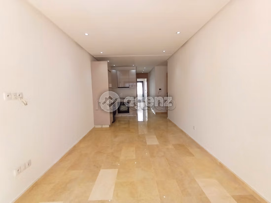 LUXE HOUSING Studio à vendre 47 m² Bourgogne Ouest Casablanca