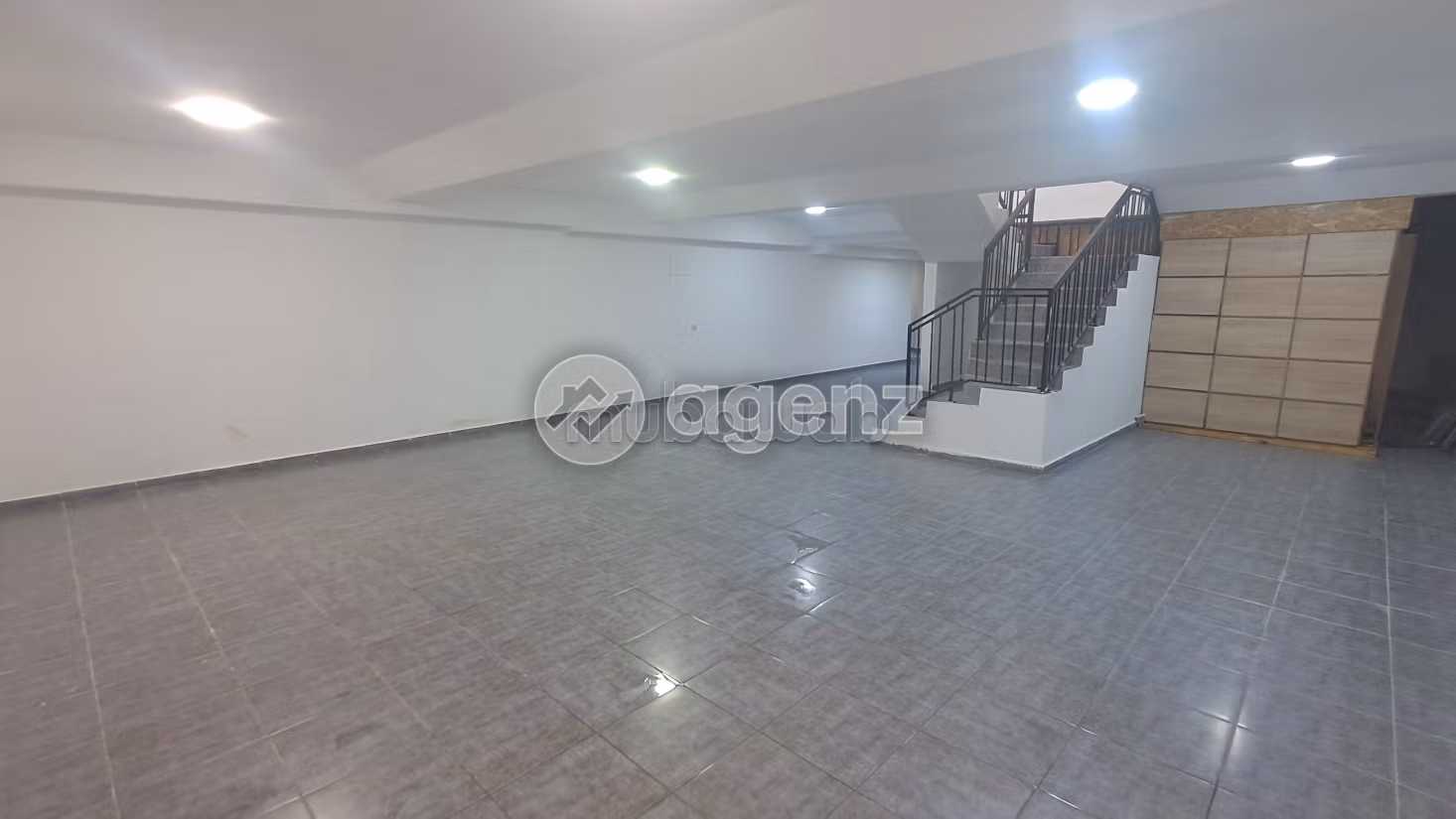 تجارة للإيجار 250 م² غوتييه الدار البيضاء