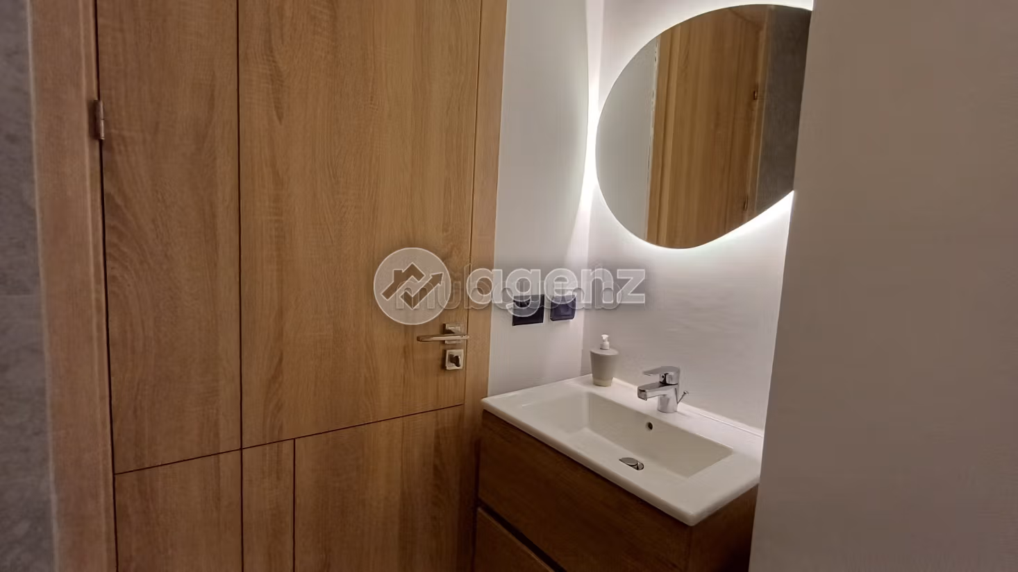Appartement à vendre 138 m², 3 chambres Ain Diab Extension Casablanca