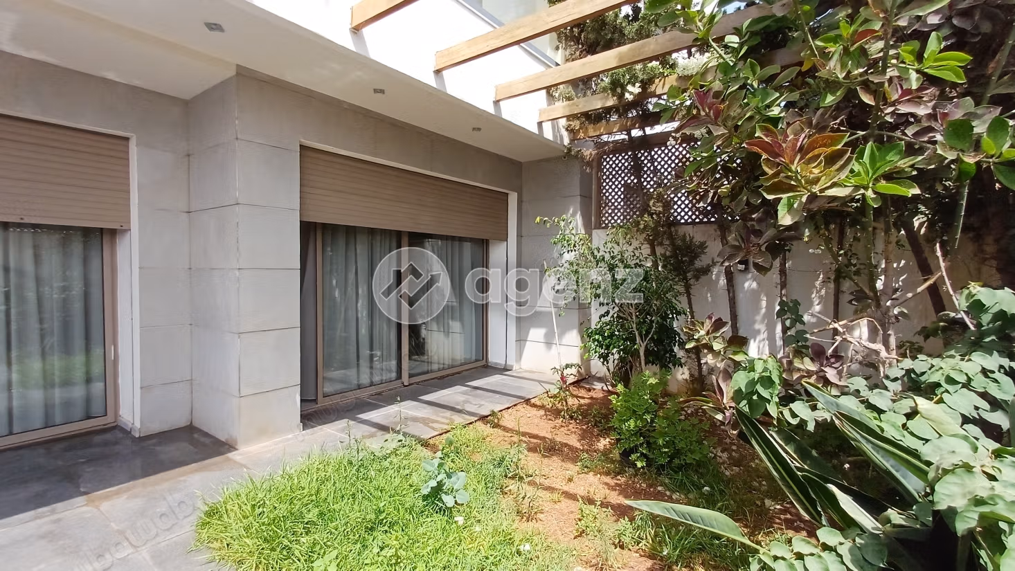 Villa for sale 420 m², 4 bedrooms Bouskoura Bouskoura