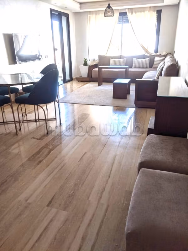 Très joli appartement semi meuble 3 ch