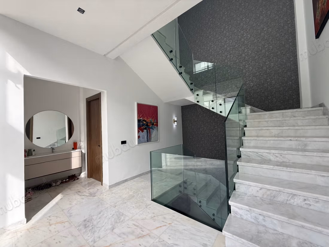 Luxe gemeubileerde villa te huur - El Menzeh