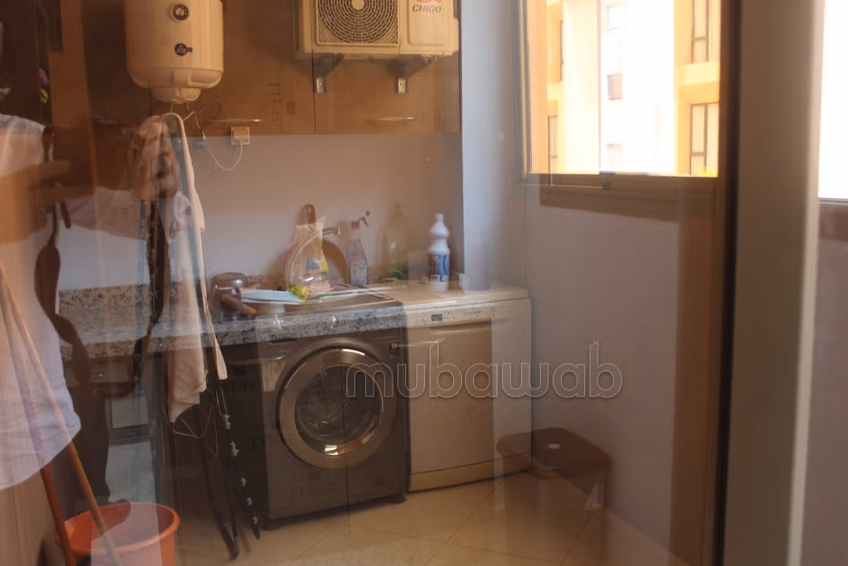 Grand studio de 64m² derriere Mc Do rte de Casa