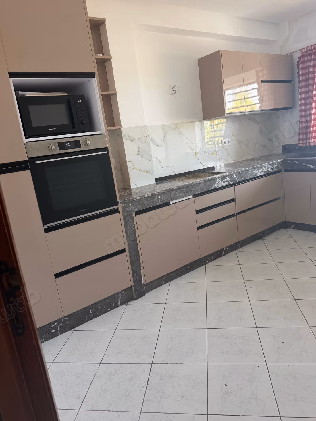 Superb apartment for rent in Riyadh. 3 bedrooms. Concierge service
