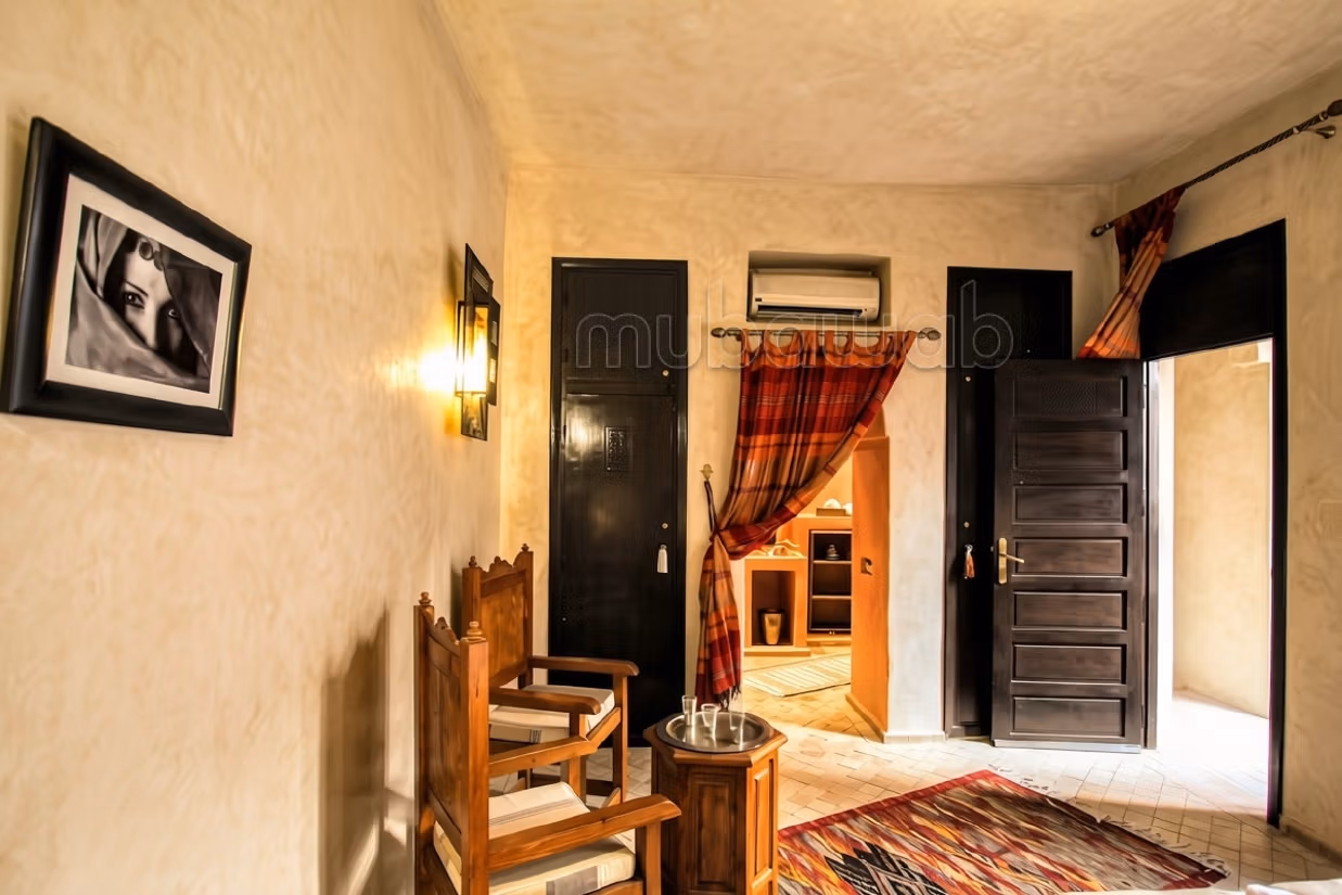 Charming Riad titled well located