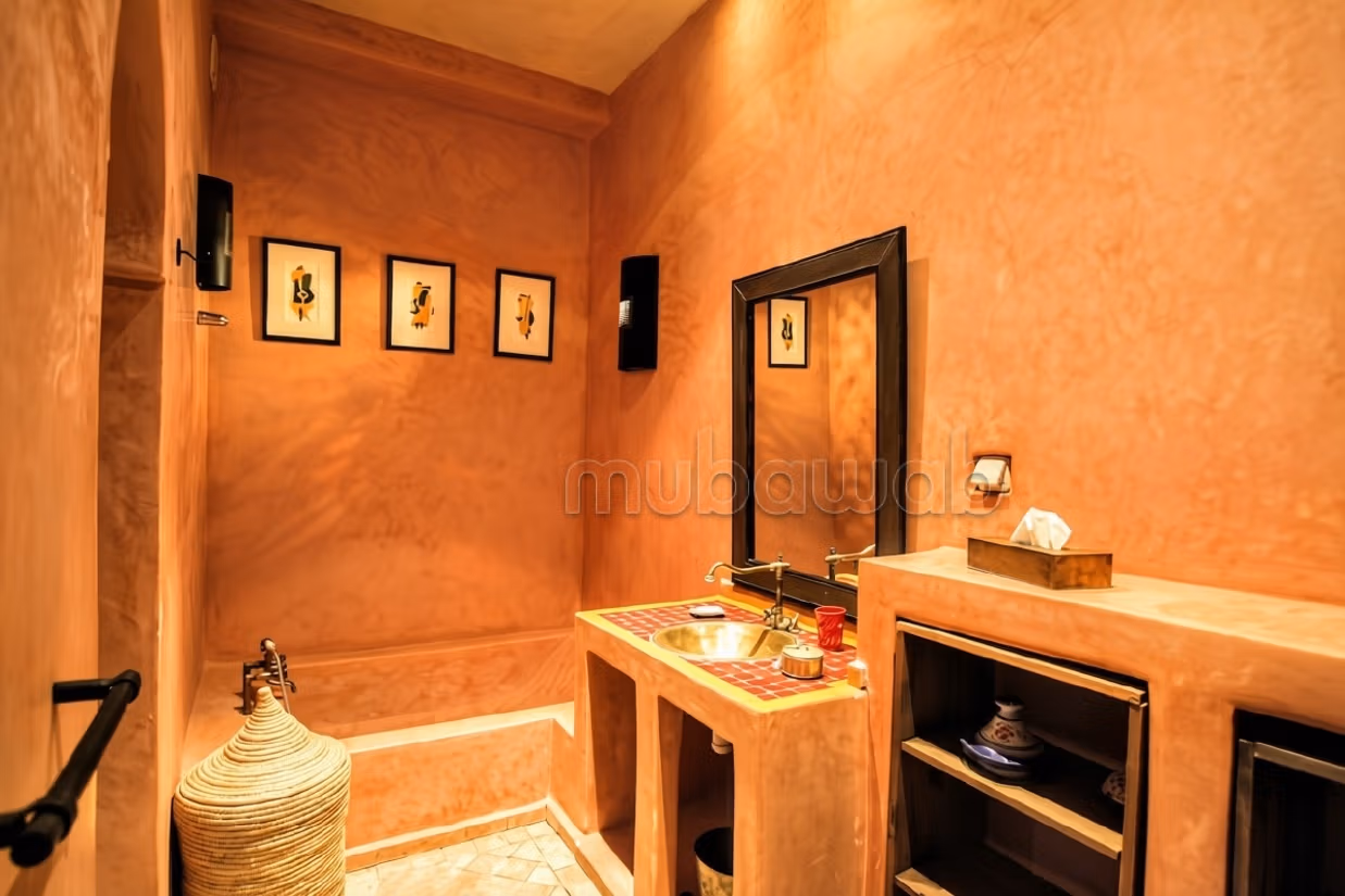 Charming Riad titled well located
